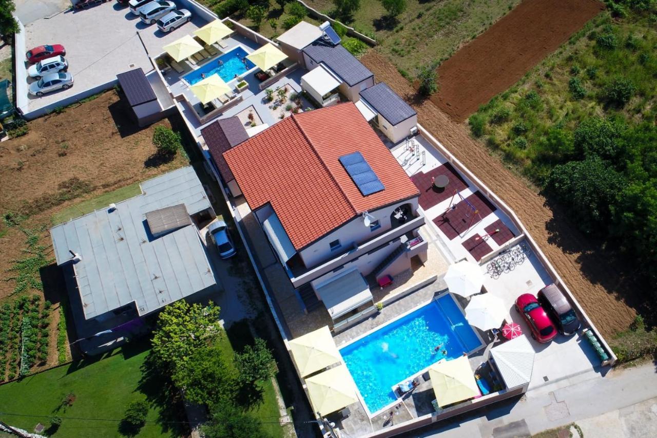 Apartments Julijana 2 Privlaka  Buitenkant foto